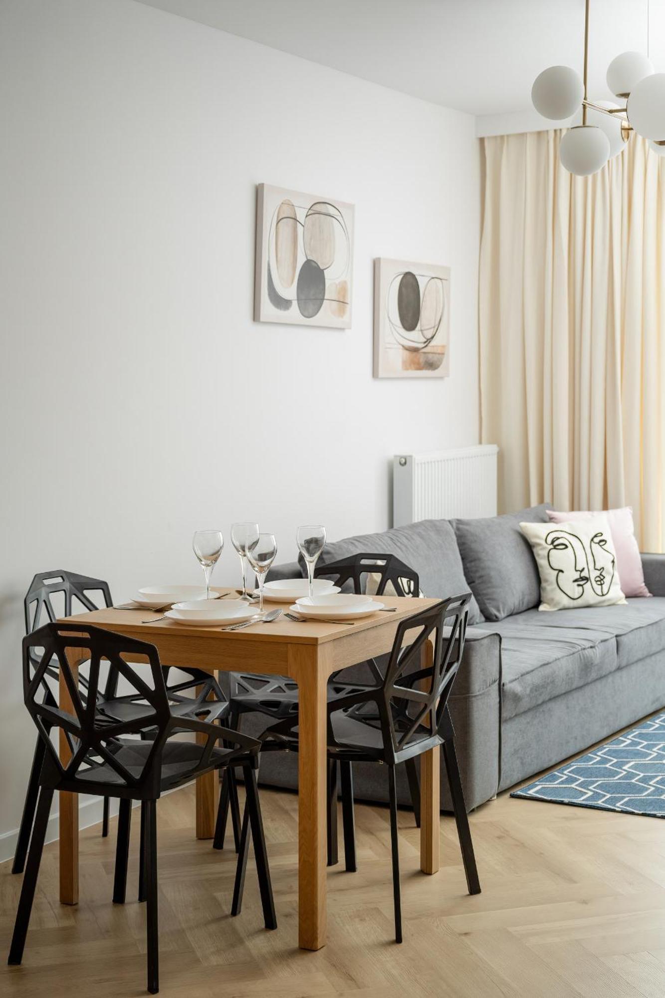 Michalczyka Stylish Apartment With Parking In The City Center Of Wroclaw By Noclegi Renters Экстерьер фото